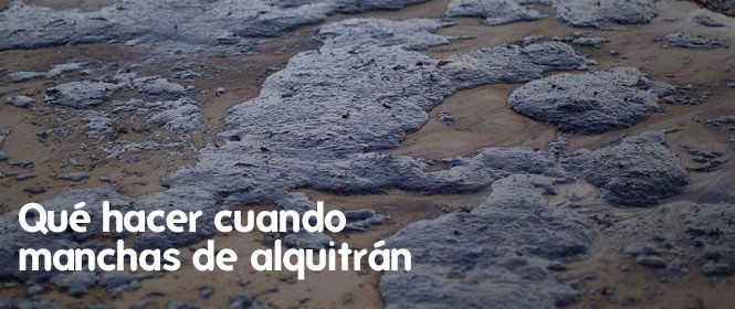 Manera de limpiar las manchas de alquitrán de la ropa