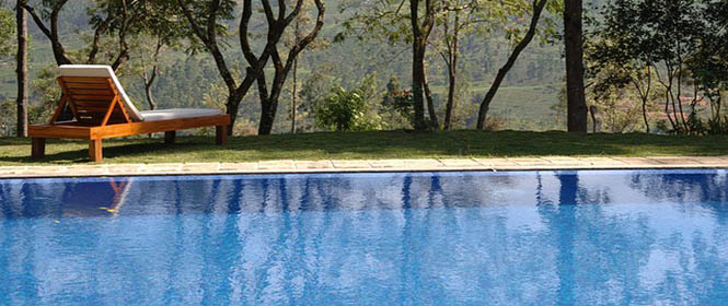 Limpiar la piscina en verano